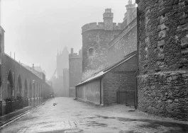 Tower of London (c) IWM