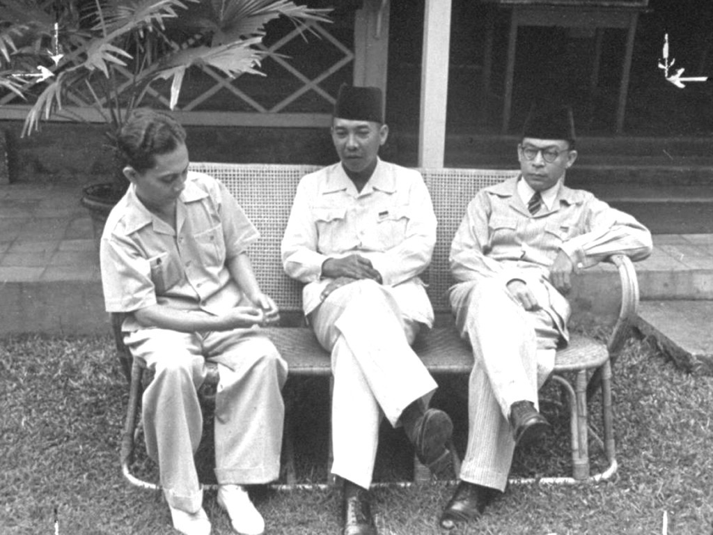 Vlnr. Sjahrir, Soekarno en Hatto. Bron: politik.kompasiana.com
