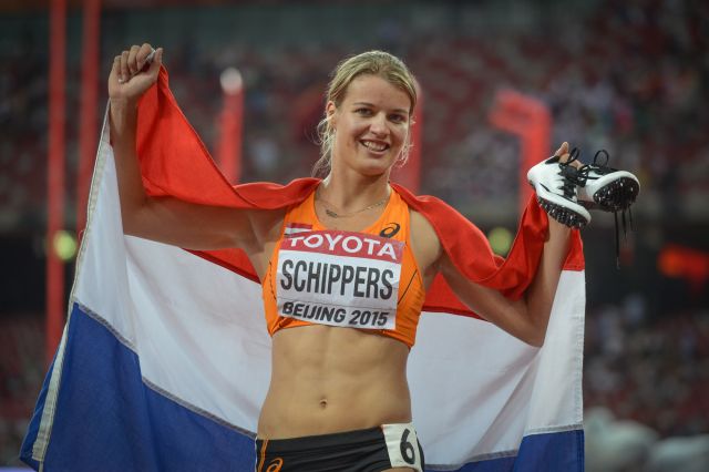 Dafne Schippers na afloop van de 100 m tijdens de WK van 2015 (wiki)