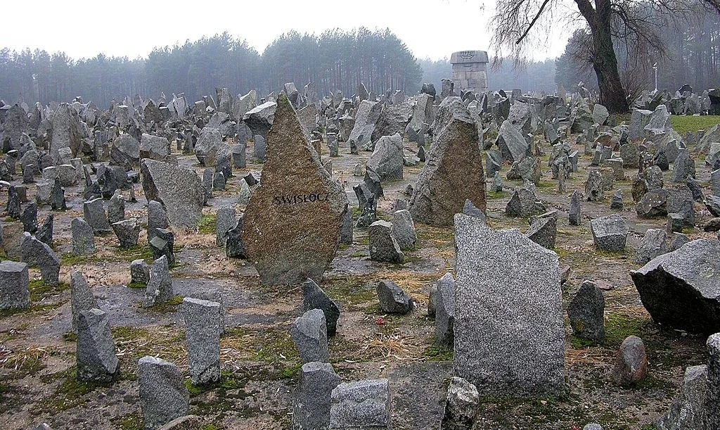 Monument Treblinka