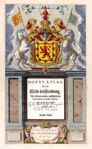 Gravure, afgezet en met goud gehoogd door Dirk Jansz van Santen. Willem Jansz Blaeu studeerde in 1595/96 bij Brahe en Joan Blaeu wijdde in het eerste deel van zijn Atlas Maior (1662) veertien prenten aan de leermeester van zijn vader. Dit voorbeeld van een luxe Blaeu- inkleuring is afkomstig uit de Atlas Relandus in Museum Meermanno.