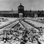 Auschwitz 1945. Bron: Bundesarchiv, Bild 175-04413