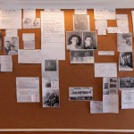 Muur met foto's en brieven in de werkkamer van Willems en Verbeek. Bron: www.harstenhoekweg.nl
