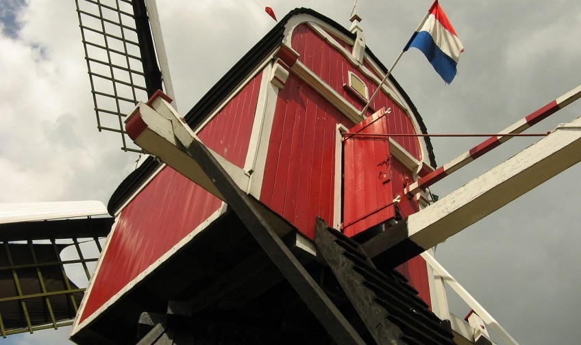 Buitenwegse molen in Oud-Zuilen voor de brand - cc