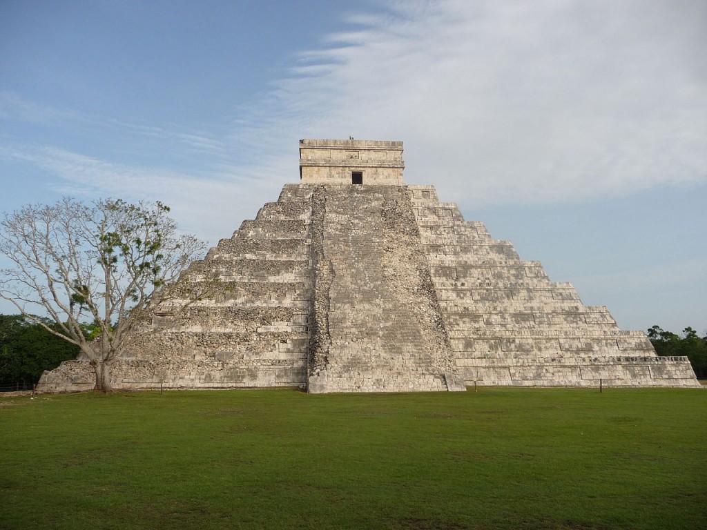 Maya-bouwwerk El Castillo - cc