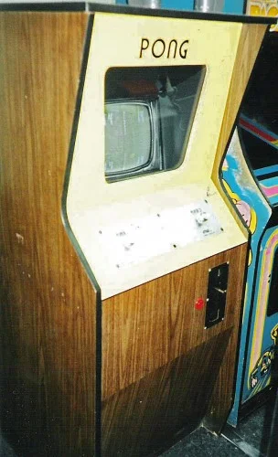 Pong werd uitgebracht als arcadespel in 1972