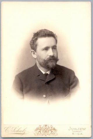 Carl Schultz, Foto van de Duitse arts en psychiater Emil Kraepelin, ca. 1884. (Bron: Wikipedia).