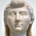 Buste van Livia, de vrouw van Keizer Augustus, het toonbeeld van de machtige zelfbewuste vrouw uit de Romeinse tijd.