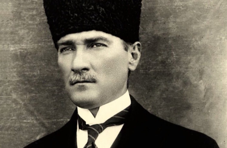 Mustafa Kemal Atatürk (1881-1938) – Stichter seculier Turkije (wiki)