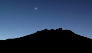 Venus en de maan, kort na zonsondergang