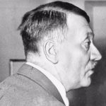 Een niet erg fris ogende Adolf Hitler, juli 1944