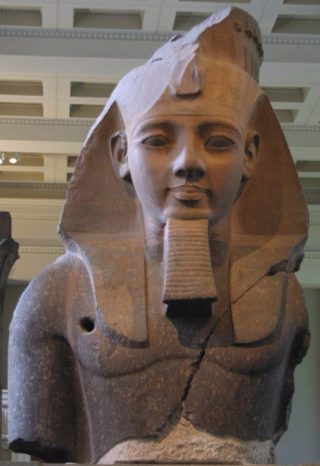 Het beeld van de jonge Memnon - cc (British Museum)
