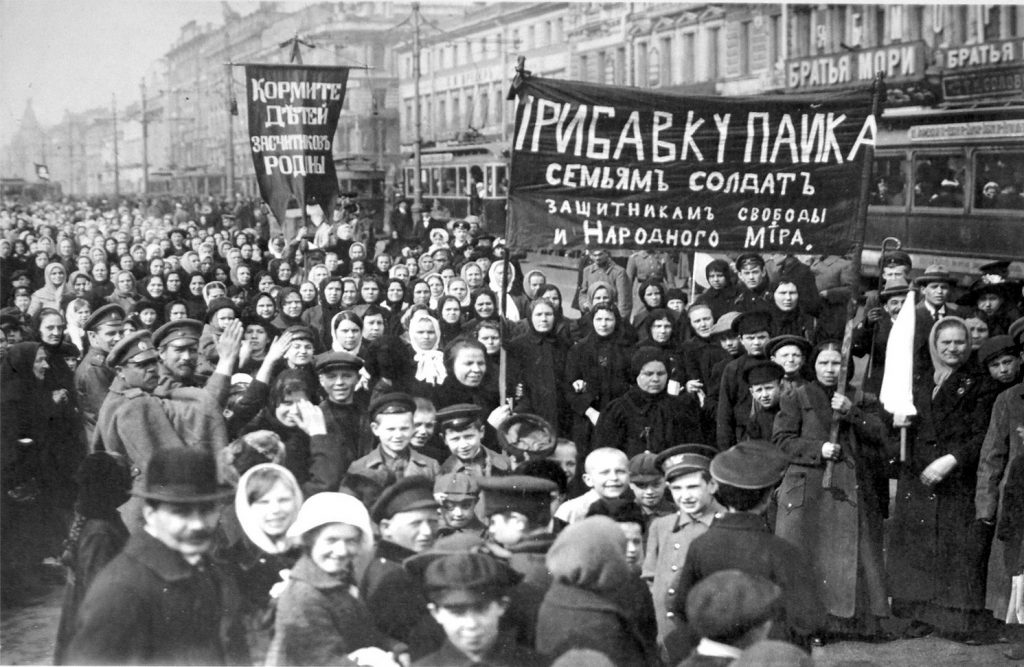 Stakers van de Poetilov-fabriek op 23 februari 