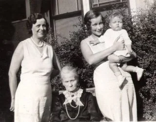 Drie generaties (1931)