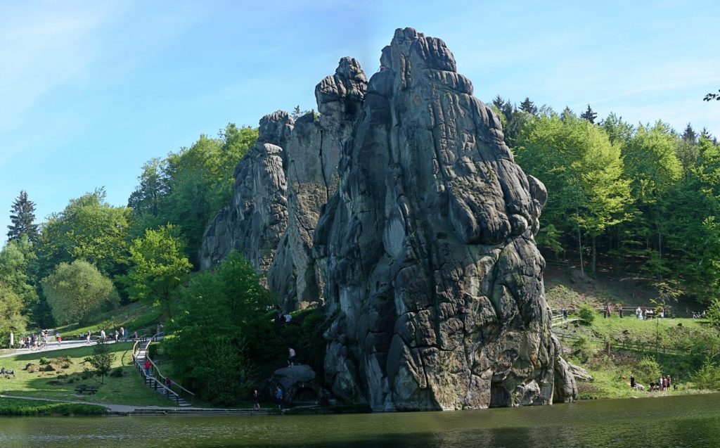 De Externsteine, rotsformatie in het Teutoburgerwoud