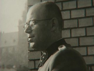 Konrad Morgen als SS-Untersturmführer. Bron: Fritz Bauer Institut.