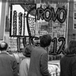 Het eerste verkiezingsbord van de Provopartij te Amsterdam, 8 mei 1966 (cc - Anefo - NA - Spaarnestad)