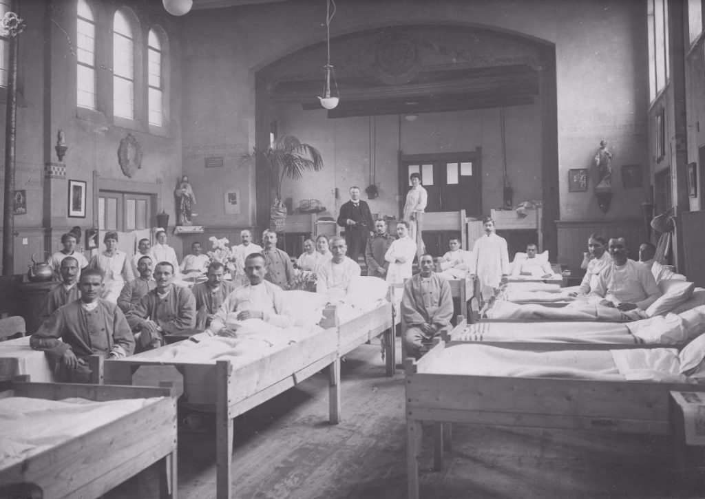 De Servische consul bezoekt het hulpziekenhuis in Rotterdam, februari 1919 (H.A. van Oudgaarden)