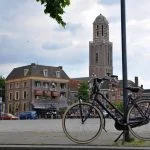 De skyline van Zwolle, met Peperbus, gezien vanaf het Rodetorenplein