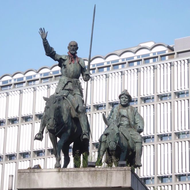 Beeld van Don Quichote op het Spanjeplein in Brussel - cc