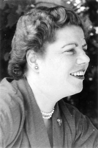 Loes van Overeem, ca. 1950