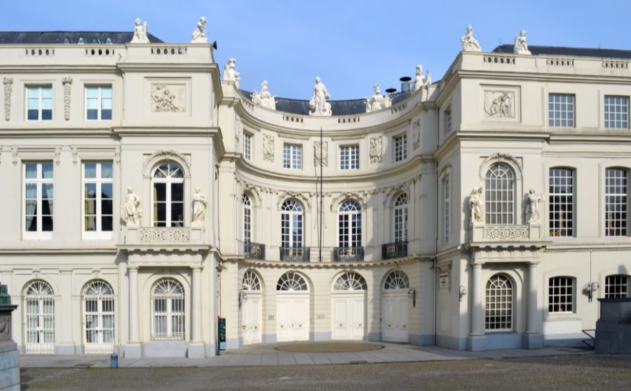 Paleis van Karel van Lotharingen in Brussel - cc