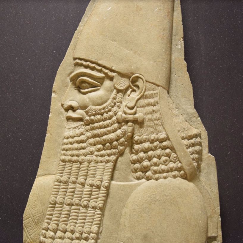Koning Sargon II, vader van de stichter van Ninevé als hoofdstad van Assyrië. ©  Archeologisch museum Turijn.