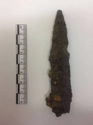 Punt van de Romeinse werpspeer die in Ebbsfleet werd gevonden (Universiteit van Leicester)
