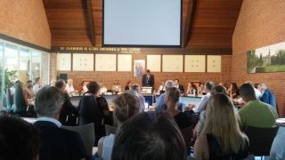 Vergadering van de gemeenteraad in Ermelo (Foto Y. Visser / Historiek)