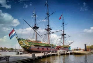 Replica van het VOC-schip Amsterdam (Scheepvaartmuseum)