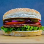Hamburger (cc - Pixabay - roobertoo)