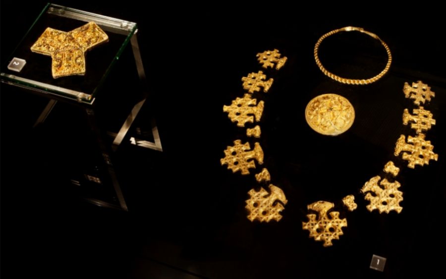 Gouden sieraden van de Hiddensee (cc - Nationalmuseet)