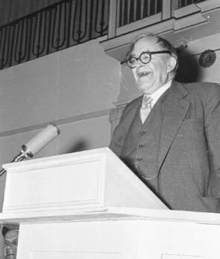 De Zwitserse protestants theoloog Karl Barth (cc - Bundesarchiv)