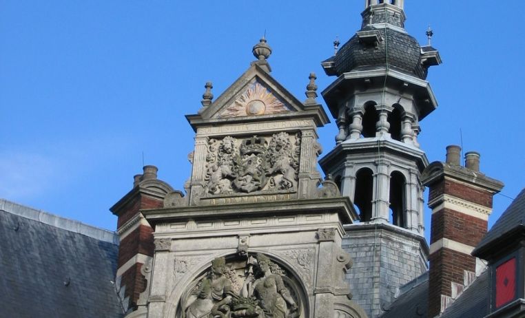 Detail van het Academiegebouw van de Universiteit Utrecht (cc - Fruggo - wiki)