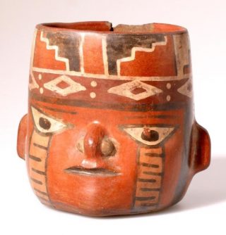 Aardewerk uit Peru.(Nationaal Museum van Wereldculturen)