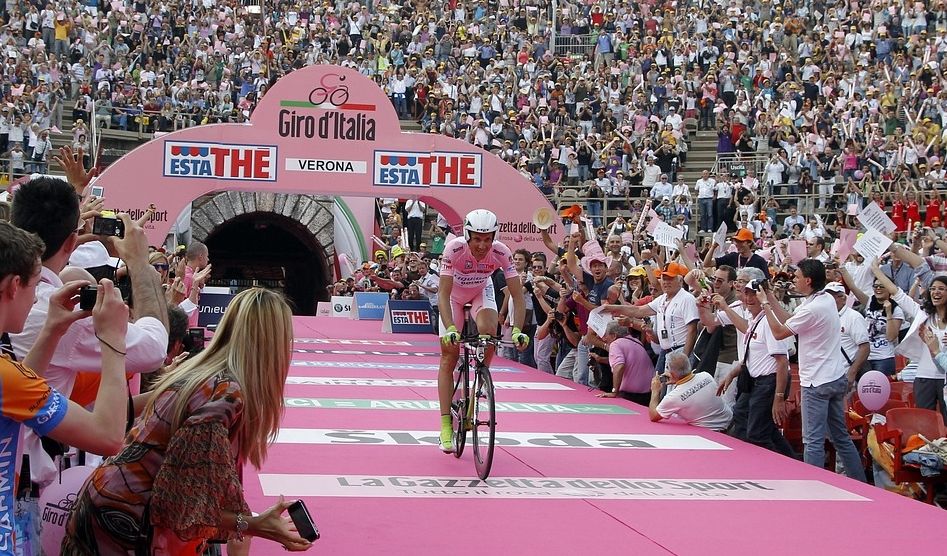 Lijst van winnaars van de Giro (Ronde van Italië) - cc - pixabay - brennmick