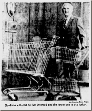 Goldman met zijn oorspronkelijke winkelwagen en een moderner exemplaar - Los Angeles Times