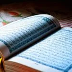 De Koran - Het heilige boek van de islam (cc - Pixabay - Afshad)