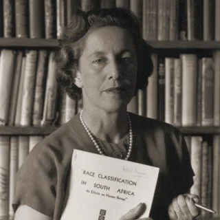 Helen Suzman in 1959 (Publiek Domein - Barnard Center for Research on Women - wiki)