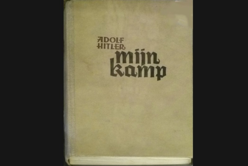 Oude Nederlandse uitgave van Mein Kampf (CC BY 3.0 - wiki - JoJan)