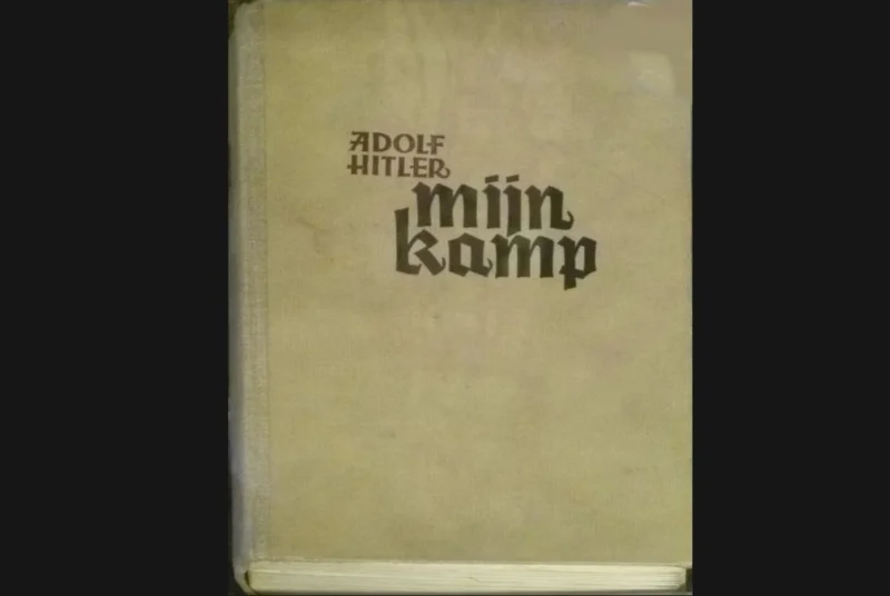 Oude Nederlandse uitgave van Mein Kampf (CC BY 3.0 - wiki - JoJan)