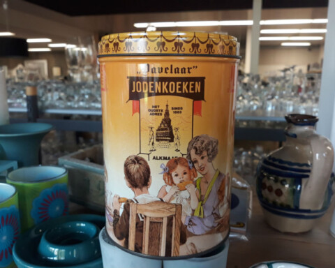 Blik met Jodenkoeken van Davelaar (Foto Historiek)