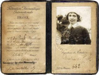 Beatrix de Rijk, door onbekende fotograaf, ongedateerd (Prieur-Branger / Collectie musée de l’Air et de l’Espace - Le Bourget)