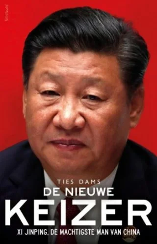 De nieuwe Keizer Xi Jingping, de machtigste man van China