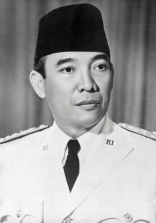 Soekarno, de eerste president van Indonesië (Publiek Domein - KITLV)
