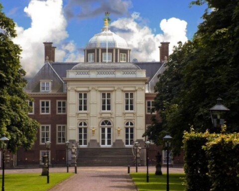 Paleis Huis ten Bosch (CC BY-SA 3.0 nl - PeteBobb)