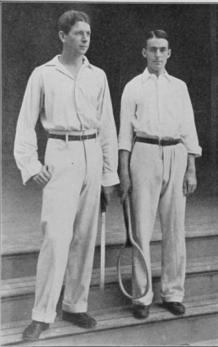 Dwight Davis en Holcombe Ward in 1900 (Publiek Domein - wiki)