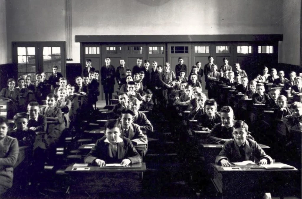 In de studiezaal van Beekvliet, Sint-Michielsgestel - Fotocollectie BHIC, id.nr. Fotosm.3011