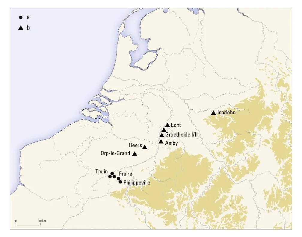 Verspreidingskaart van goud- en zilverschatten uit de tijd van de Romeinse verovering in Zuid-Nederland en België.Kaart Bert Brouwenstijn, Vrije Universiteit Amsterdam. 