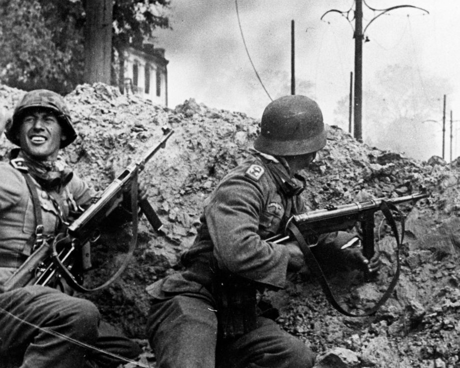 Duitse soldaten tijdens de Slag om Stalingrad (Publiek Domein - wiki)